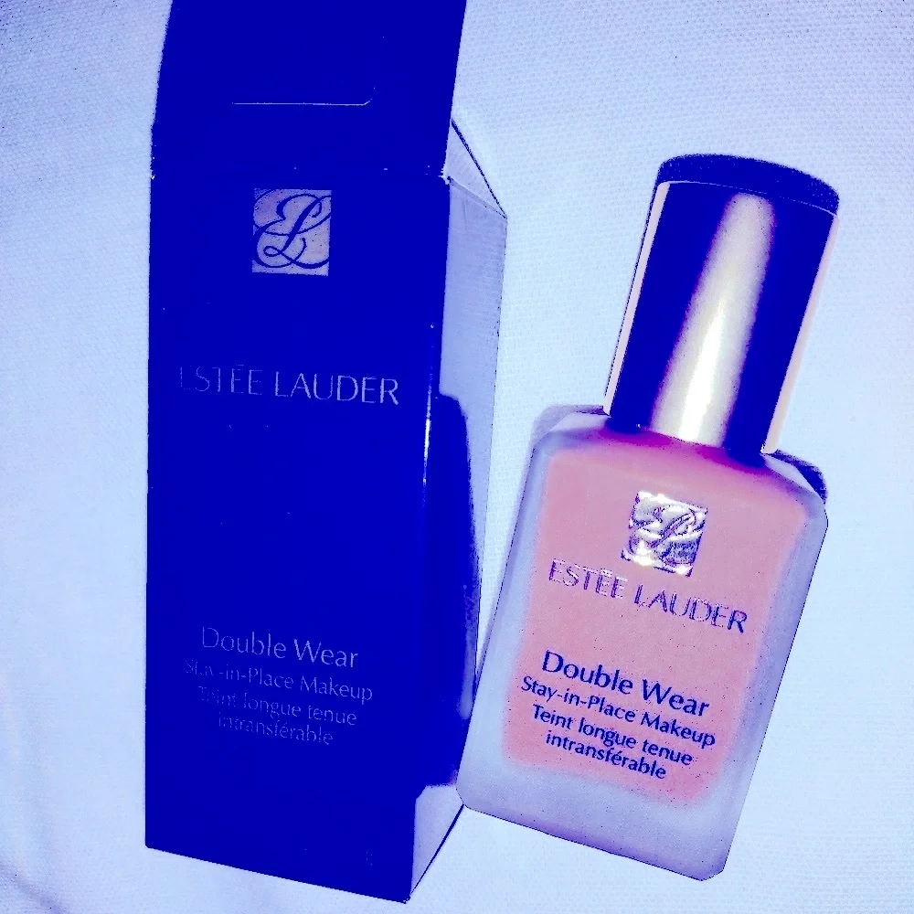Estee Lauder Double Wear Stay-in-place makeup 6N2 TRUFFLE